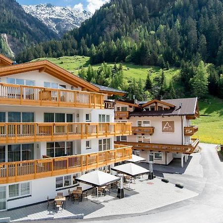 A Casa Saphir Appartement-Hotel Solden Bagian luar foto