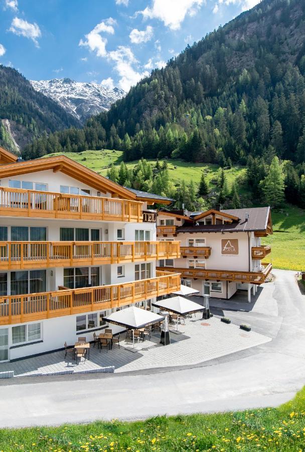 A Casa Saphir Appartement-Hotel Solden Bagian luar foto