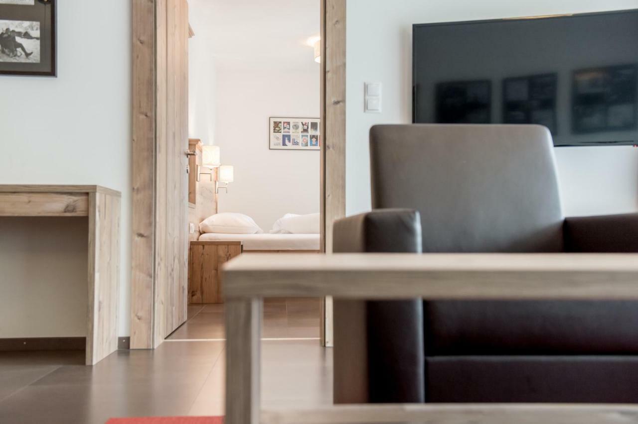 A Casa Saphir Appartement-Hotel Solden Bagian luar foto
