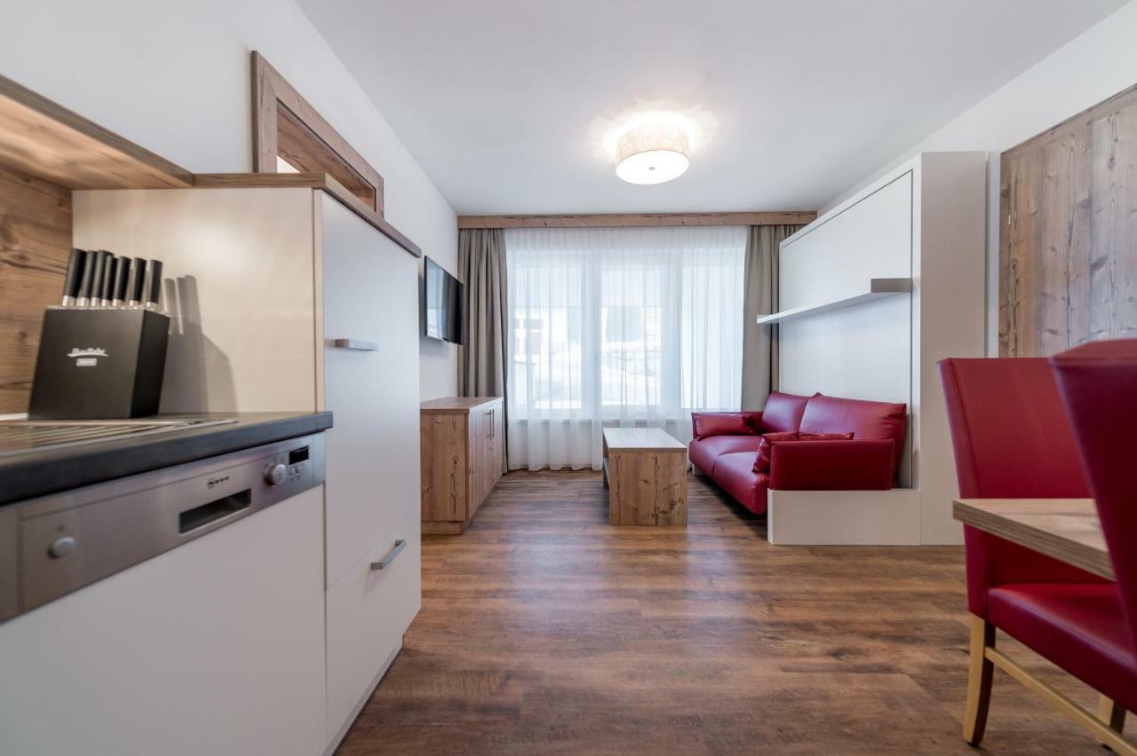 A Casa Saphir Appartement-Hotel Solden Bagian luar foto
